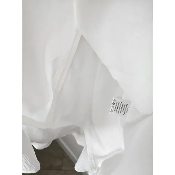 NWT Hello Molly White Cut Out Dress Bride/ Shower/ Bachelorette Size  6 - Picture 14 of 16